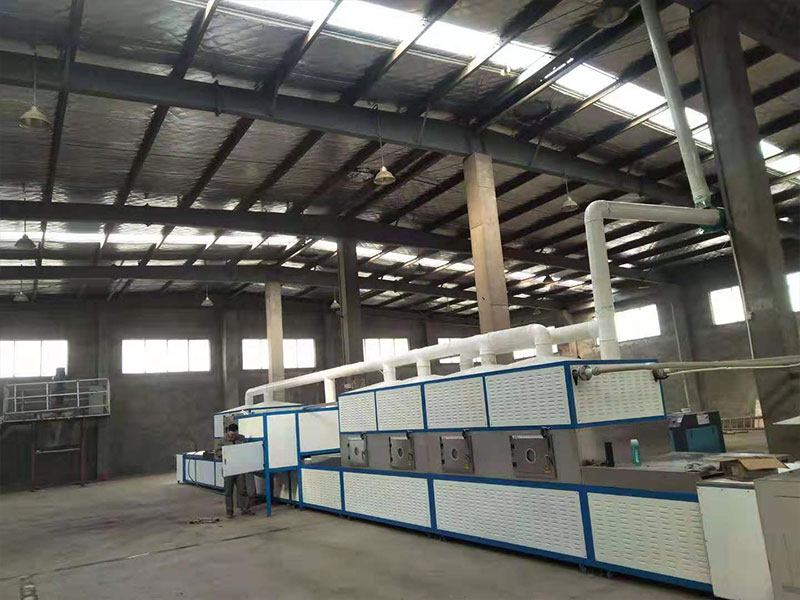 選對微波烘干設備不難！多行業適配方法 + 低碳考量